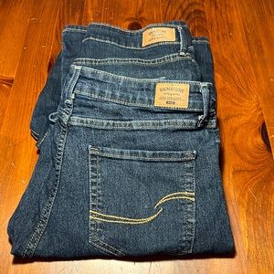 Levi Strauss Signature Mid Rise Boot 🥾 Cut Denim Jeans (2 pair).